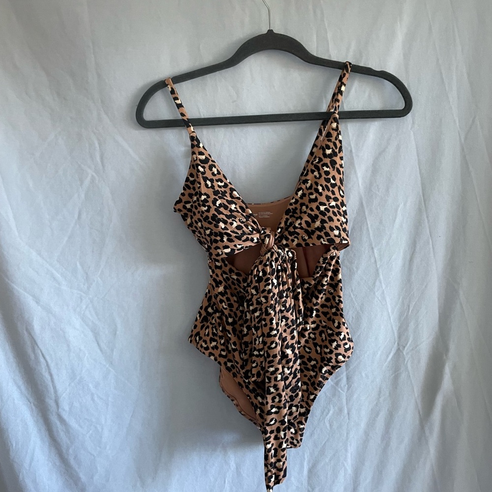 NWT Aerie Cross Over Wrap Leopard Print One-Piece Swimsuit - Size S
